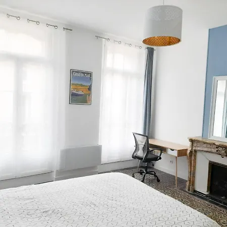 Bright And Modern 3-bedroom Apartment, 90m2 With Air Condition, In *