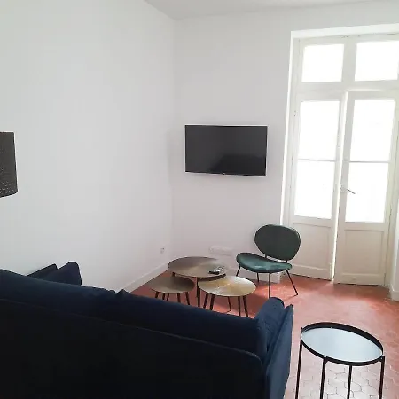 Bright And Modern 3-bedroom Apartment, 90m2 With Air Condition, In * Beziers