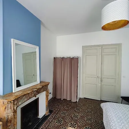 Apartment Bright And Modern 3-bedroom Apartment, 90m2 With Air Condition, In *