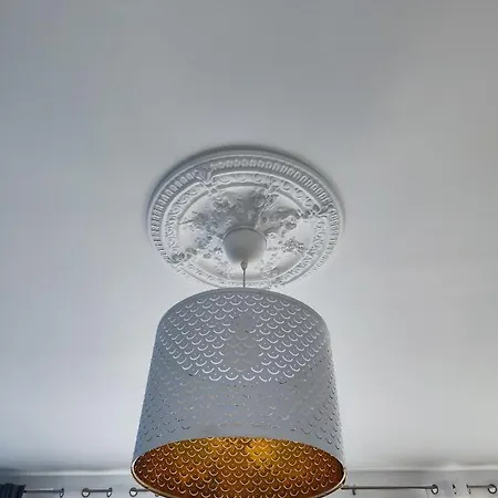 Bright And Modern 3-bedroom Apartment, 90m2 With Air Condition, In Lejlighed Béziers