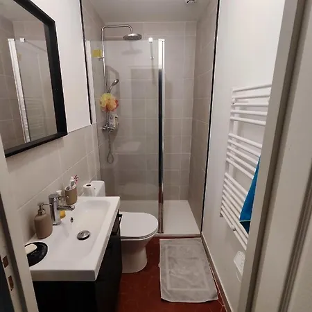 Bright And Modern Apartments & Loft With Air Condition, In The Heart Of Beziers 公寓 *