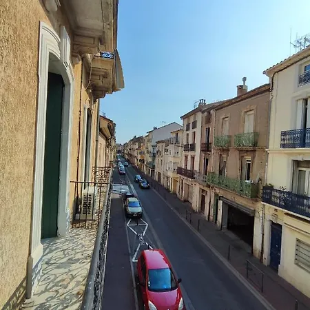 Bright And Modern Apartments & Loft With Air Condition, In The Heart Of Beziers 公寓 *